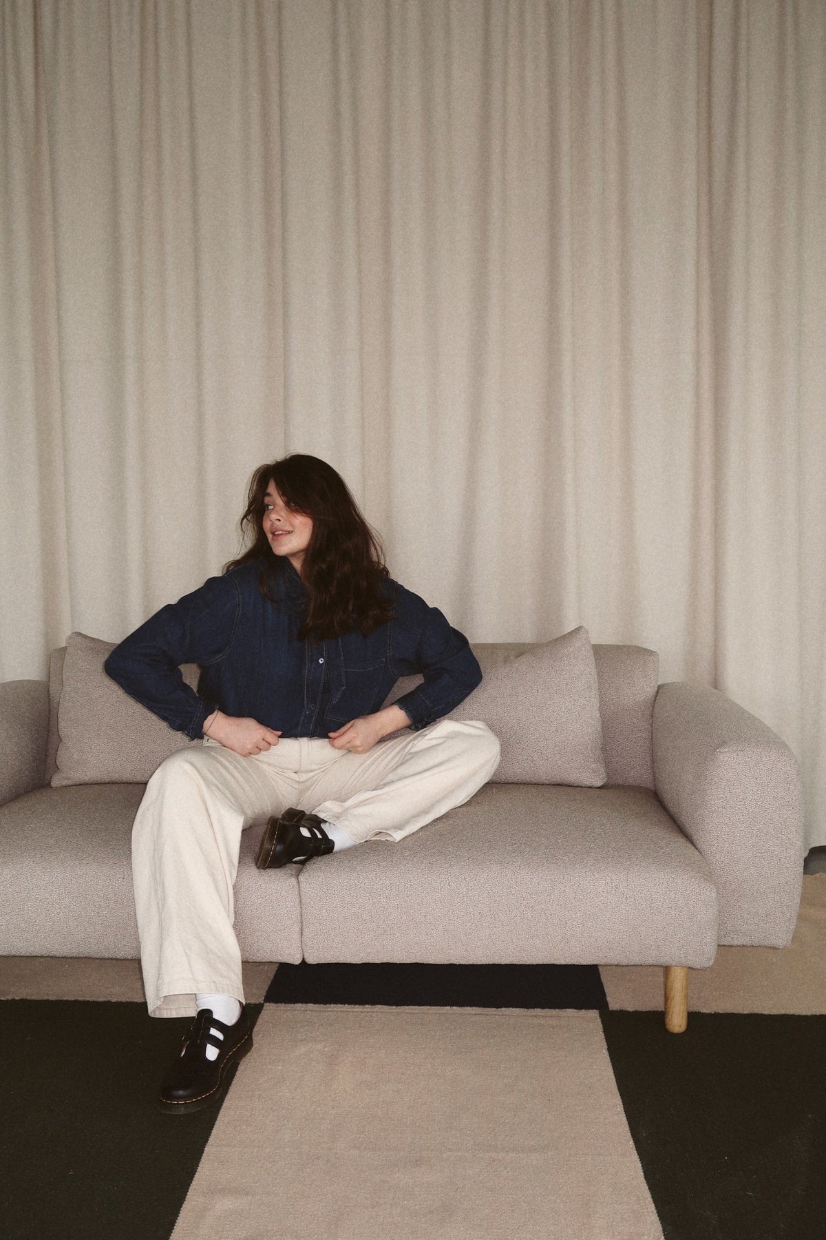 Sofa Blow