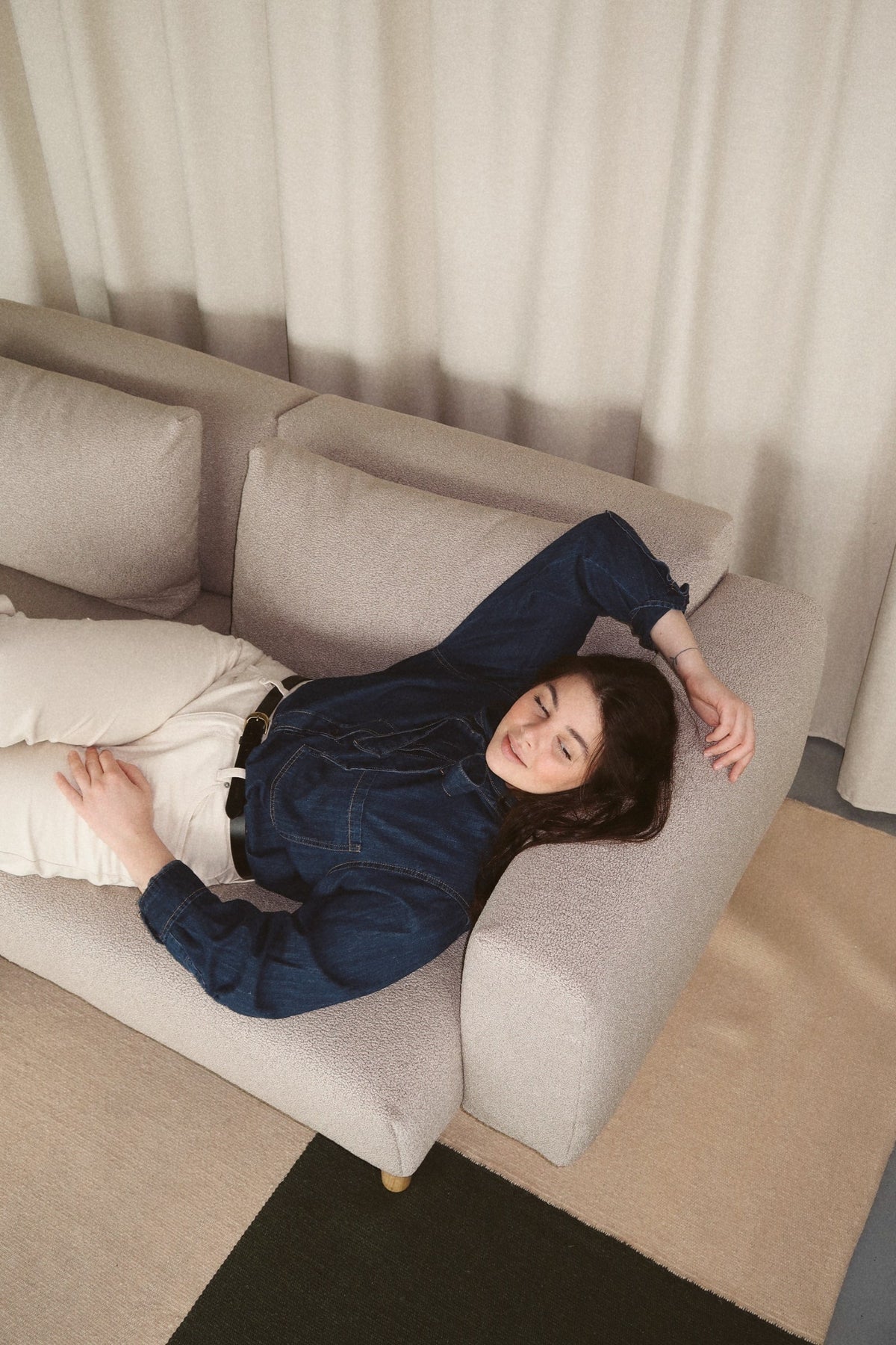Sofa Blow